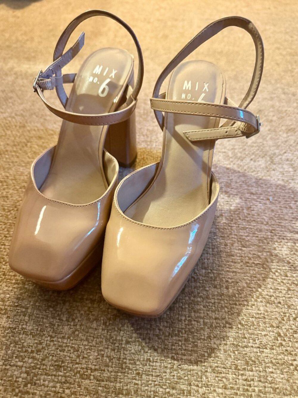 Mix NO. 6 Nude Chunky Heels Size 6M